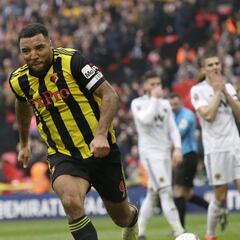 Jugador del Watford se burla de Jiménez y lo llama perdedor