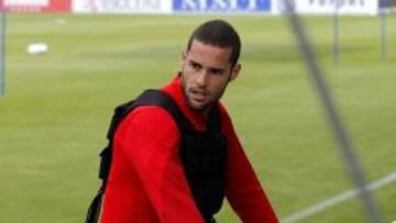 Mario Suárez, en un entrenamiento con el Atlético de Madrid