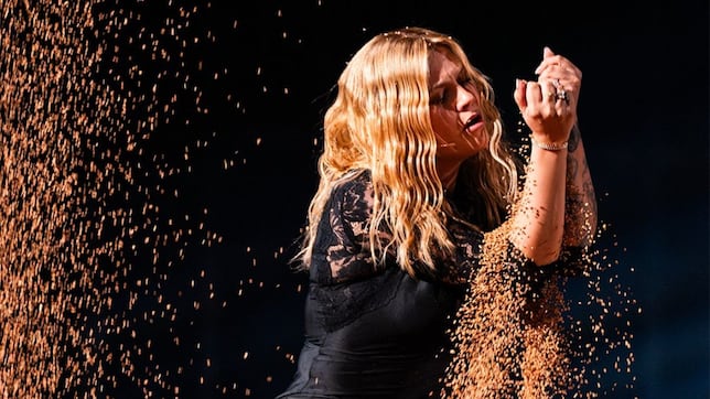 Quién es Louane, la representante de Francia en Eurovisión 2025 con ‘Maman’