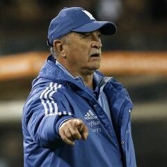 "Pinochet hizo cosas buenas": Scolari es criticado en ByN