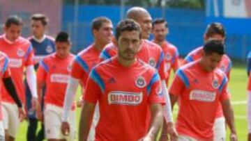 Chivas entrena de cara al arranque del Apertura 2015 de la Liga MX.