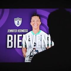 ¡Pachuca está de manteles largos! Jenni Hermoso es su nuevo refuerzo