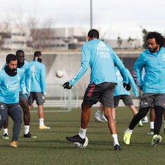 Chust y Blanco, las novedades del Madrid para medirse al Alavés