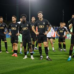 Historial de equipos españoles en México: Valencia goleado por Toluca en 2003