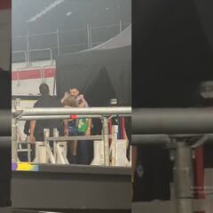 Vídeo: El beso viral de Taylor Swift y Travis Kelce tras concierto en Argentina