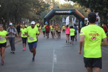 La primera versión del "Santiago 21K", en imágenes