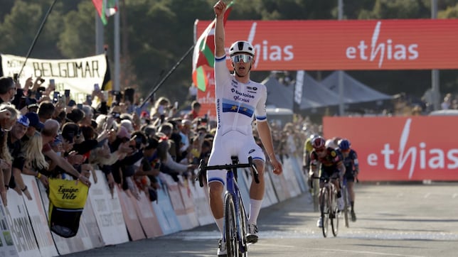 Thibau Nys destrona a Van Aert en Benidorm