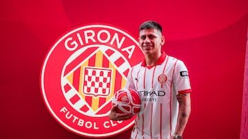 Echeverri, en su presentación con el Girona.