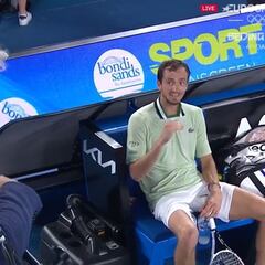 Medvedev al juez: "El estadio está lleno de idiotas"