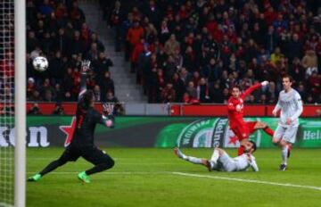 1-0. Çalhanoglu anotó el primer tanto.