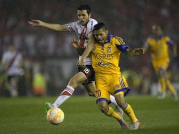 El equipo argentino consigue su tercera Copa Libertadores. Los mexicanos estuvieron cerca de conquistar por primera vez el sur del continente.