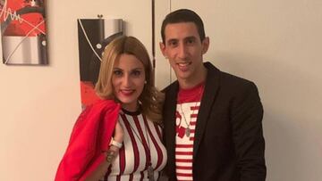 El futbolista argentino Ángel Di María con su mujer, Jorgelina Cardoso.