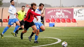 Imagen del partido entre el Formentera y el Prat.