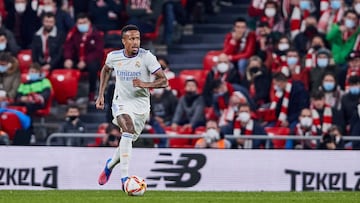 Eder Militao cuajó una portentosa actuación ante el Athletic, pero no pudo evitar la derrota de los blancos.