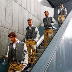 Barcelona travel to Madrid in eye-catching club clothes