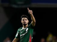 Soccer Football - Brasileiro Championship - Palmeiras v Santos - Allianz Parque, Sao Paulo, Brazil - May 2, 2026 Palmeiras' Jose Lopez celebrates scoring their first goal REUTERS/Jean Carniel