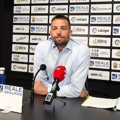 Michu: “Tenemos dinero y fichas, pero podemos esperar a enero”