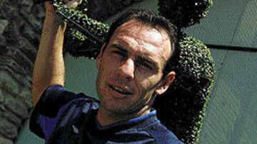 Alain Boghossian / Espanyol / 31 años / Procede del Parma / Francés / Firmó por dos temporadas / Centrocampista defensivo / Internacional / Campeón del mundo