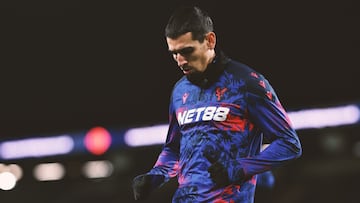 Daniel Muñoz y los detalles de su lesión de rodilla