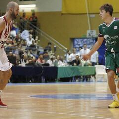 Alessandro Scariolo, un debut con su padre Sergio a 4.000 km.