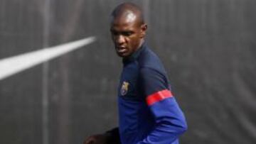 Abidal en el entrenamiento.