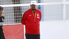 Mono Burgos: "Sé que algún día voy a entrenar a River Plate"