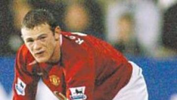 <b>SIEMPRE POLÉMICO. </b>Ferguson no podrá contar los tres próximos partidos con el polémico Wayne Rooney.