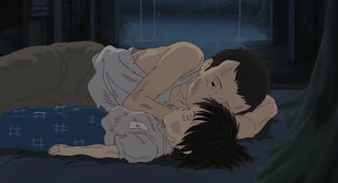 Setsuko, una niña pequeña, sobrevive junto a su hermano Seita en un Japón devastado por la Segunda Guerra Mundial. Con apenas cuatro años, muere de hambre, abrazando una lata de caramelos vacía que simboliza la esperanza infantil. Su muerte es un golpe devastador: muestra la guerra a través de los ojos de los más indefensos.
