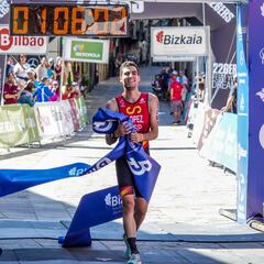 Unos 300 triatletas participarán el sábado en la XII edición del Bilbao Triathlon