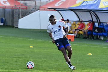 Primer entrenamiento de la Selección Colombia pensando en el partido ante Uruguay