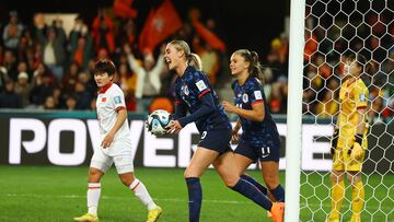 Soccer Football - FIFA Women’s World Cup Australia and New Zealand 2023 - Group E - Vietnam v Netherlands - Forsyth Barr Stadium, Dunedin, New Zealand - August 1, 2023 Netherlands' Jill Roord celebrates scoring their seventh goal REUTERS/Molly Darlington