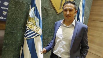 Antonio Contreras deja de ser entrenador del M&aacute;laga y ficha por el Betis.