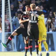 El Bayer de Chicharito derrotó en penales a Estudiantes de La Plata