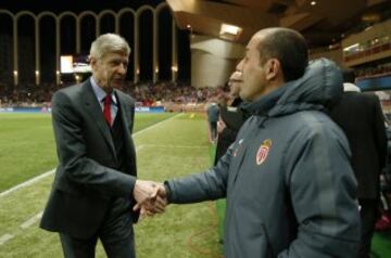 Leonardo Jardim saluda a Arsene Wenger.
