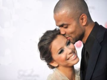 La actriz estadounidense vivió en matrimonio con el basquetbolista francés, Tony Parker. Años después se separaron, pues se rumoró que ella tuvo una infidelidad. 