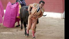 Las imágenes de la trágica cornada de Fandiño