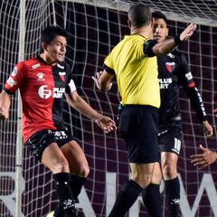 Morelo, figura en el paso de Colón a semis de Sudamericana