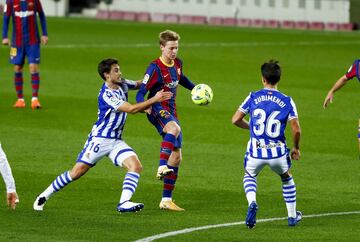 Frenkie De Jong y Ander Guevara.