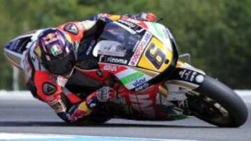 Stefan Bradl fue el m&aacute;s r&aacute;pido en Brno.