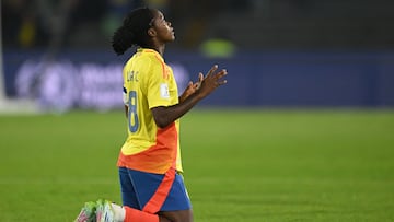 Colombia necesita ganar o empatar ante México para ser líder del Grupo A.