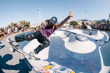 Solamente Yndiara Asp pudo ganar a esta jovenzuela en el Red Bull Bowl Rippers.