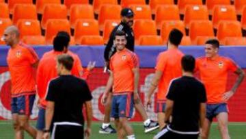 El Manchester City y el Chelsea sigue la pista de Gayá