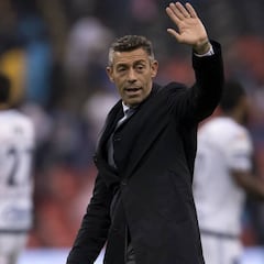 Los números que dejó Pedro Caixinha en el Cruz Azul