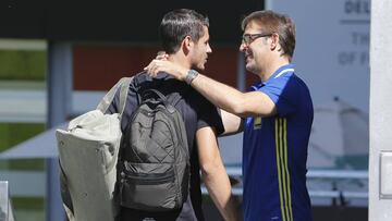 Lopetegui saluda a Morata.