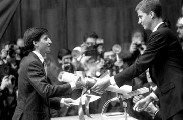 En 1987 recibe el premio Príncipe de Asturias de los Deportes