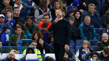 Graham Potter, entrenador del Chelsea, durante el partido ante el Aston Villa.