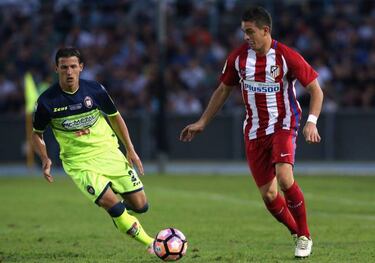 Villarreal take Santos Borré on loan as cover for Soldado