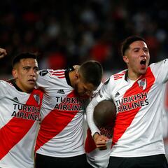 River va por su primera victoria ante Atlético Tucumán