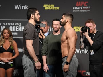 Islam Makhachev y Arman Tsarukyan, en el cara a cara de su primera pelea.