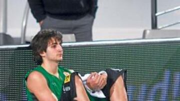 <b>DOS SEMANAS. </b>Son las que tiene Ricky para decidirse por USA.